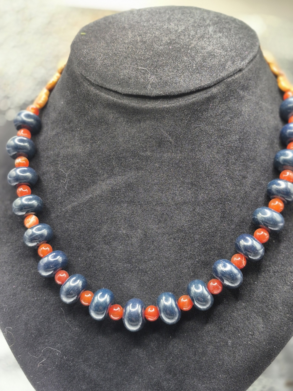 Genuine Dark Blue And Bright Red Agate And Yellow Pearl Necklace